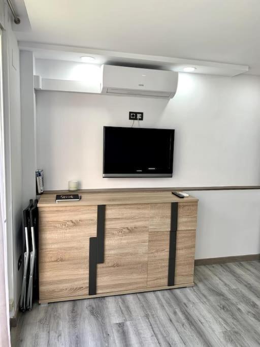 Bouquet Dream La Pineda Apartment Екстериор снимка